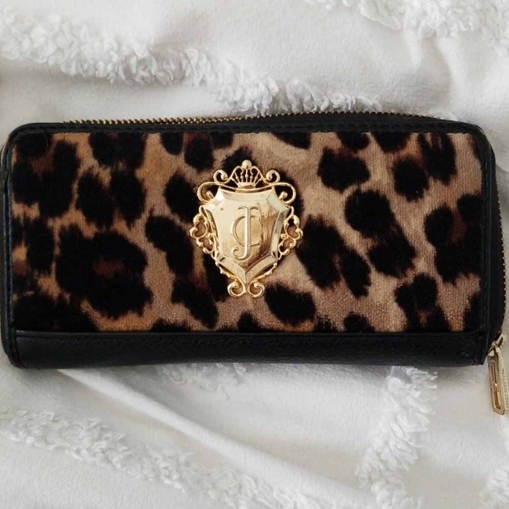 Juicy couture cheetah wallet